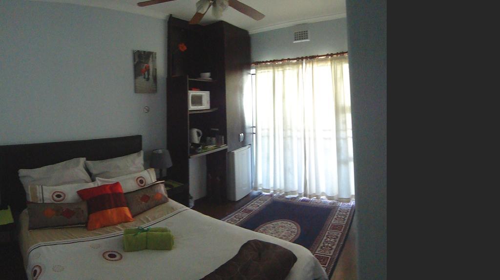 Eaglesnest Bed & Breakfast Kuils River Ngoại thất bức ảnh